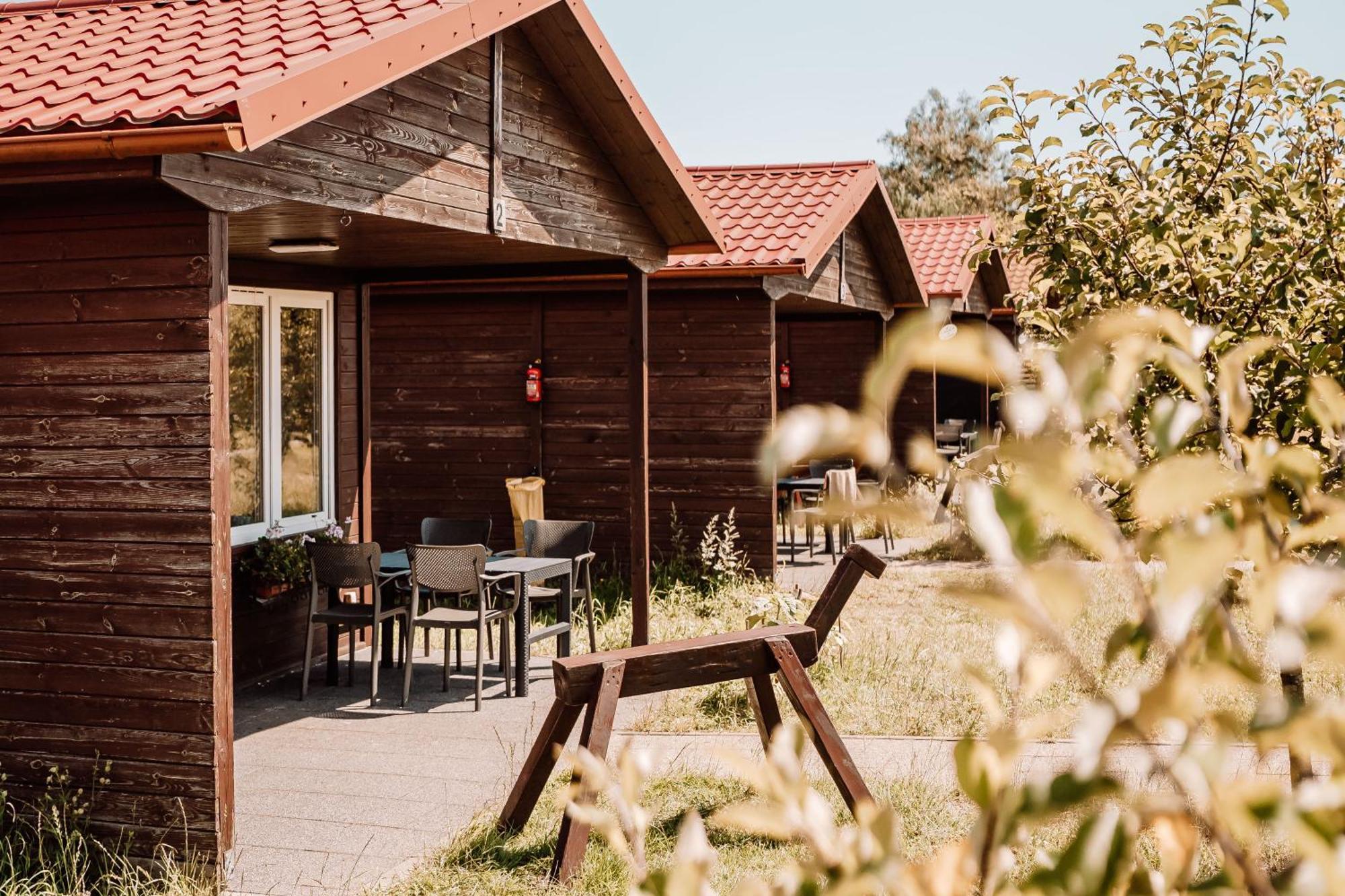 Palac Pod Bocianim Gniazdem Runowo  Extérieur photo