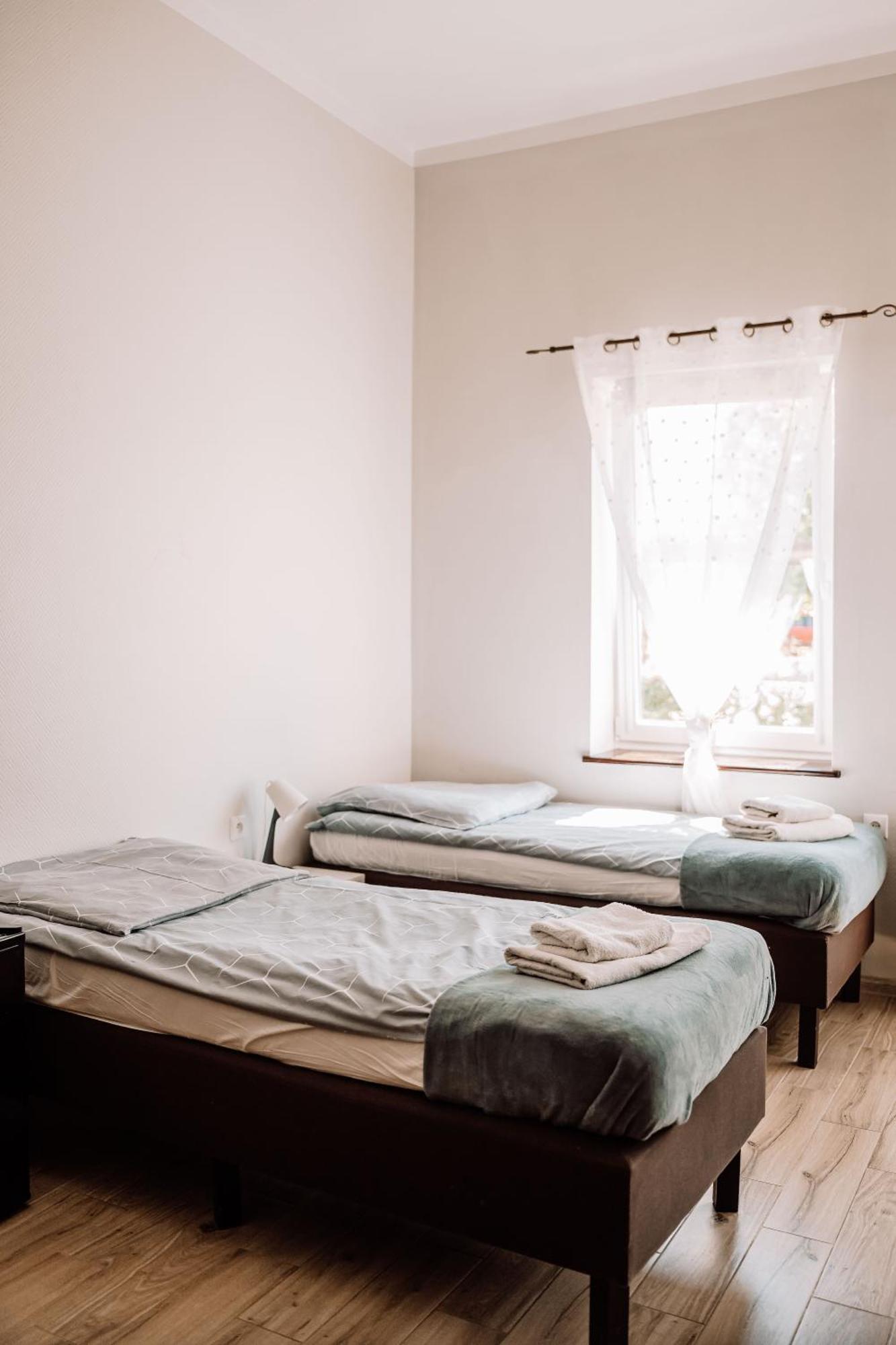 Palac Pod Bocianim Gniazdem Runowo  Extérieur photo
