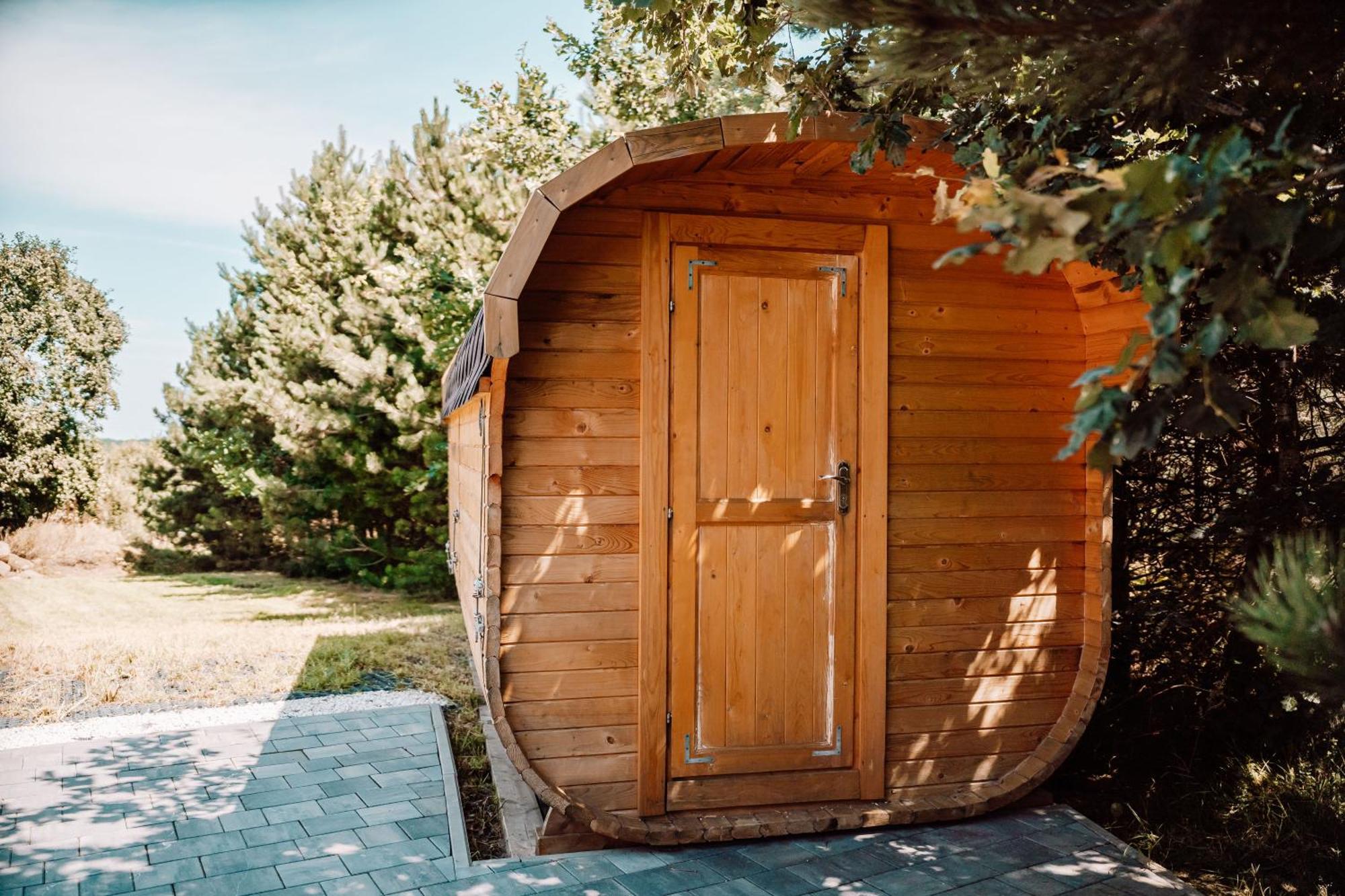 Palac Pod Bocianim Gniazdem Runowo  Extérieur photo