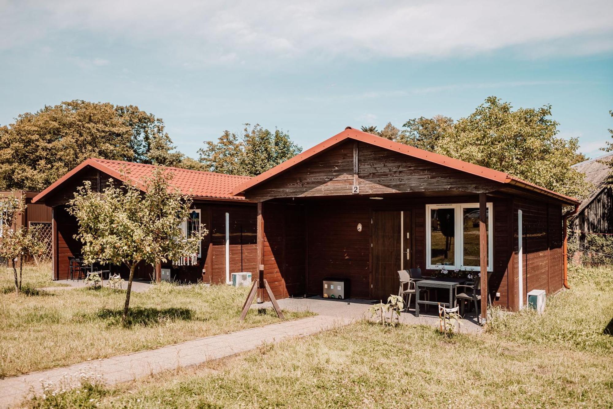 Palac Pod Bocianim Gniazdem Runowo  Extérieur photo