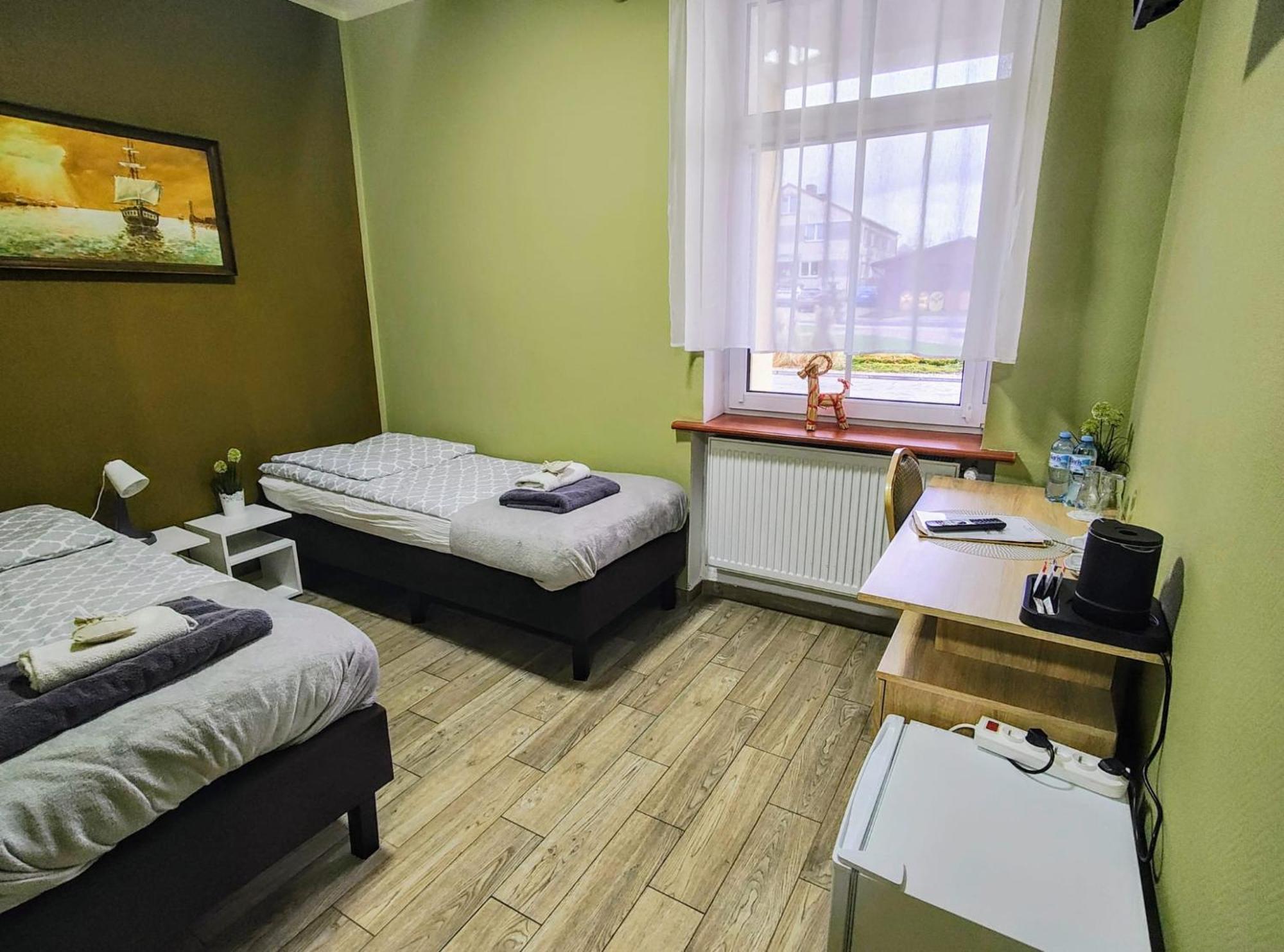 Palac Pod Bocianim Gniazdem Runowo  Extérieur photo