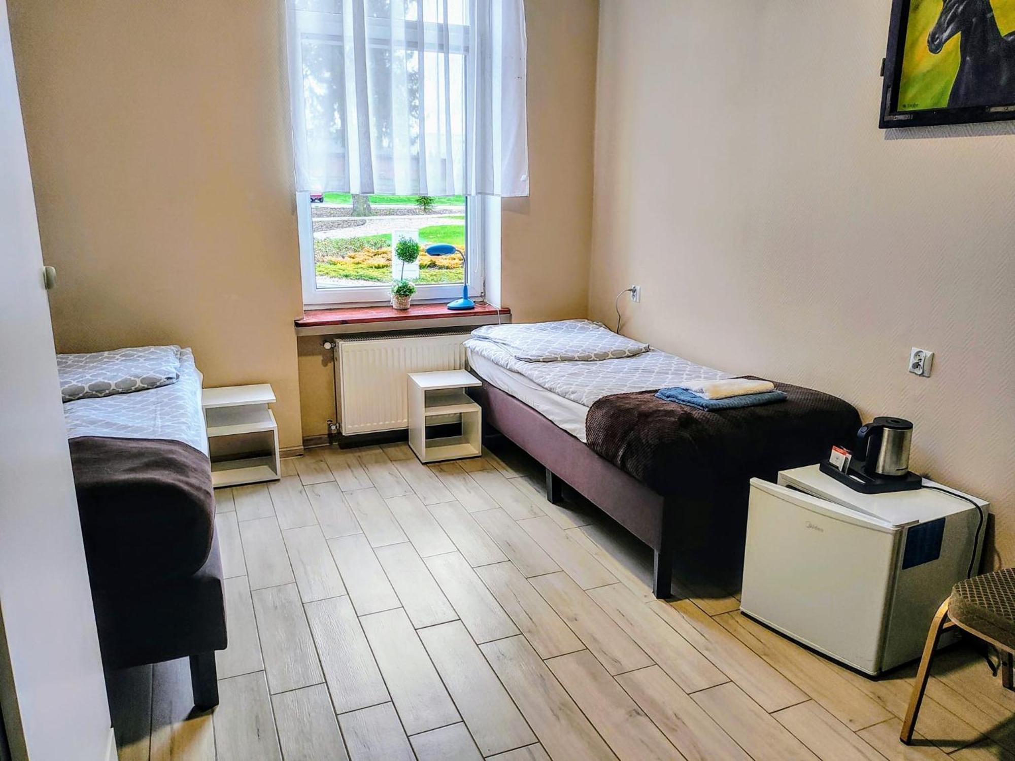 Palac Pod Bocianim Gniazdem Runowo  Extérieur photo