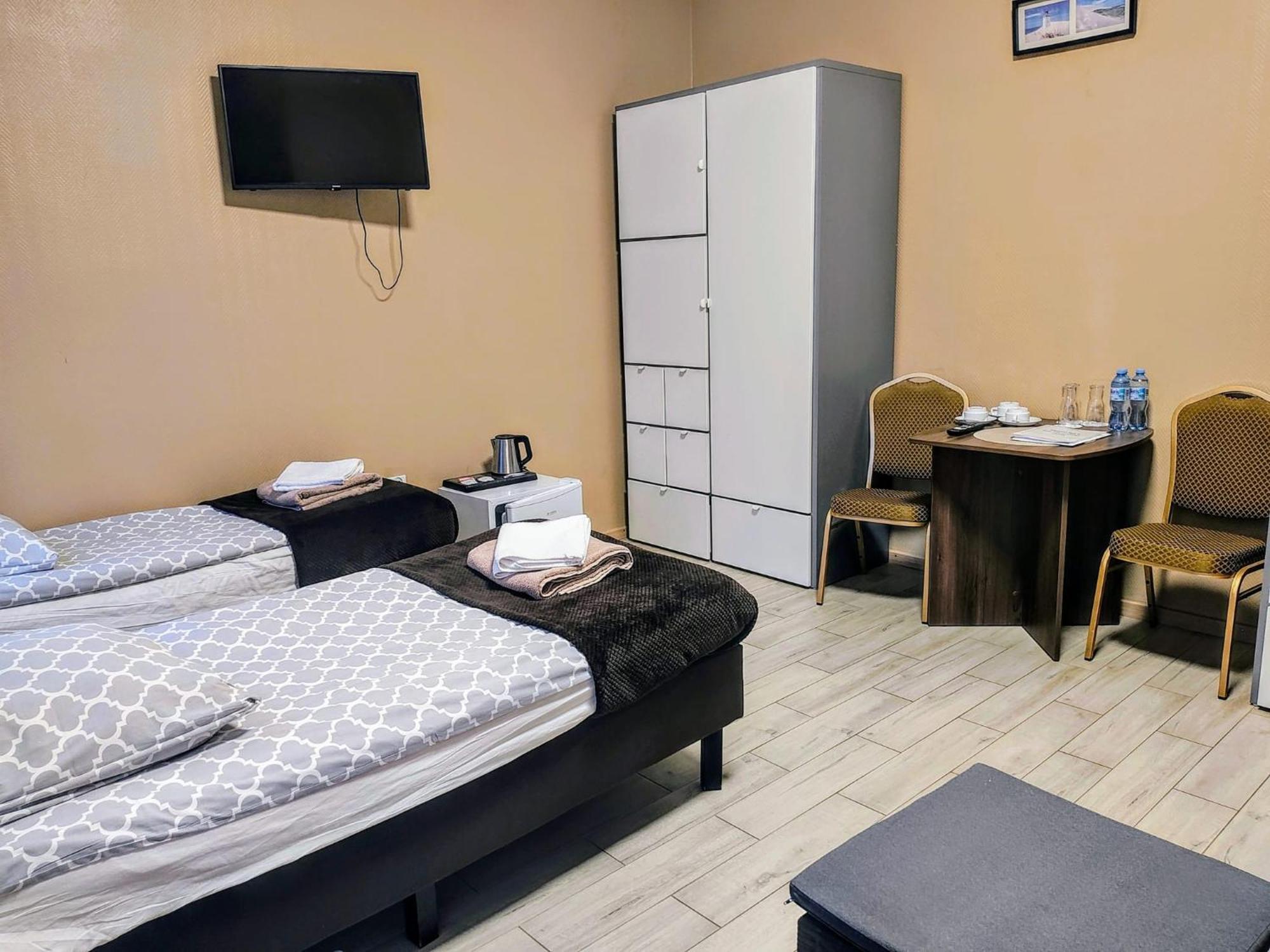 Palac Pod Bocianim Gniazdem Runowo  Extérieur photo
