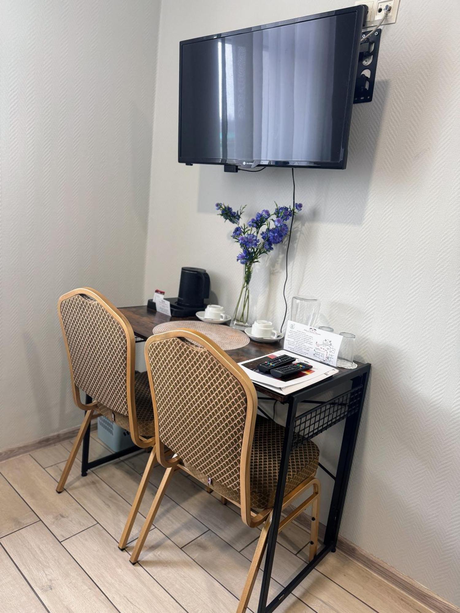 Palac Pod Bocianim Gniazdem Runowo  Extérieur photo